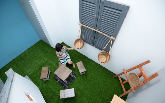 Bobo House