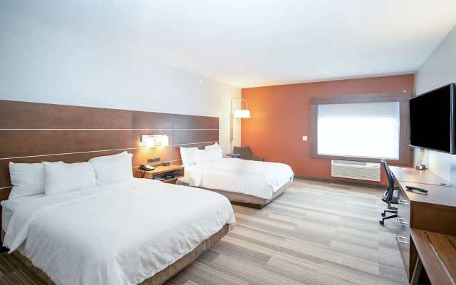 Holiday Inn Express Houghton-Keweenaw by IHG
