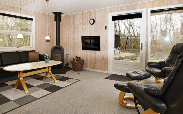 Fantastic Holiday Home in Hemmet With Whirlpool