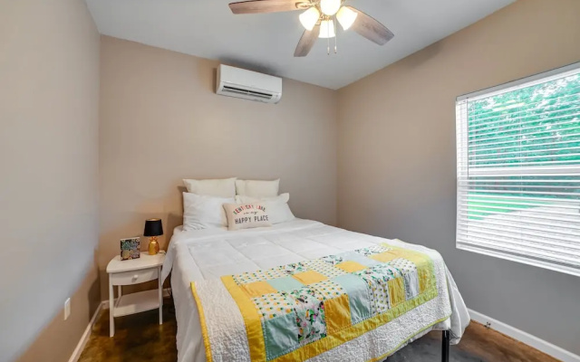 Pet-friendly Murray Vacation Rental w/ Grill!