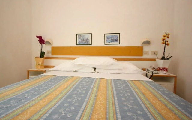Hotel Eden