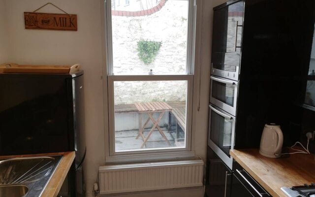 Townhouse in Clifton Village
