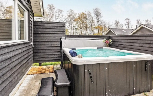 16 Person Holiday Home in Vaeggerlose