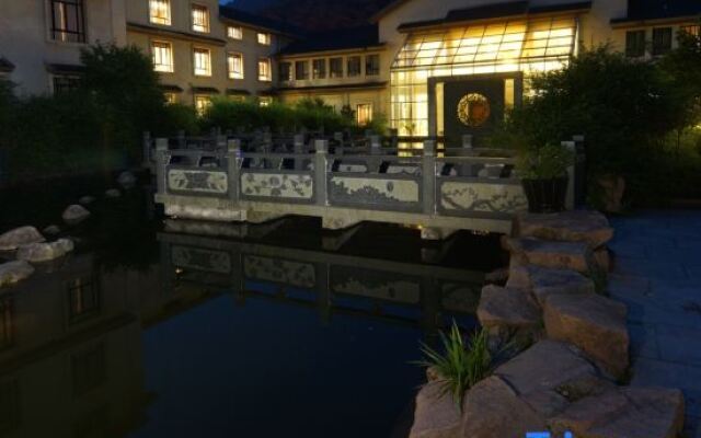 Yinying Mountain Villa