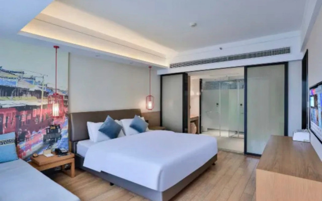 Maison New Century Hotel Tianyi Square & Gulou Metro Station Ningbo