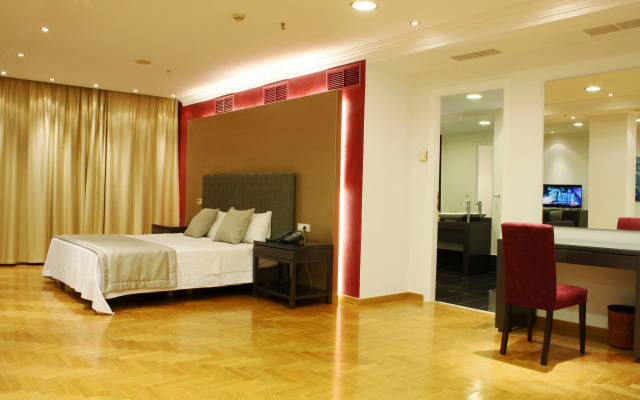 Theoxenia House Hotel