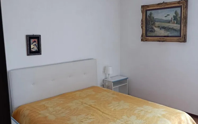 Seafront Apartment for Rent 6 Sleeps Skyscraper