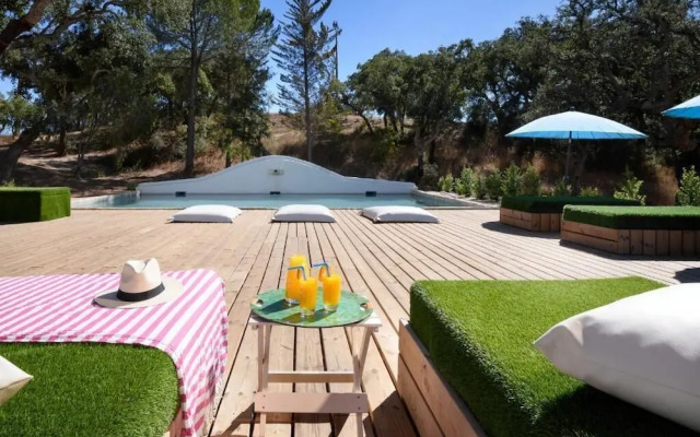Once Upon a House in Arrabida - Villas