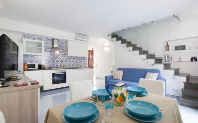 Sorrento 211 - City Center Apartment