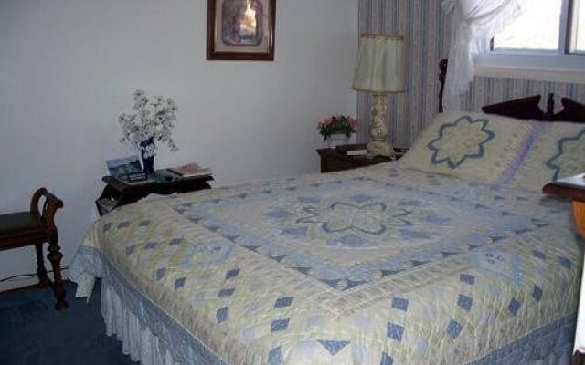 Lakeshore Bed and Breakfast