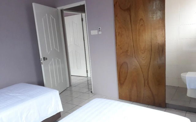 SPOT ON 90127 Semporna Dream Villas