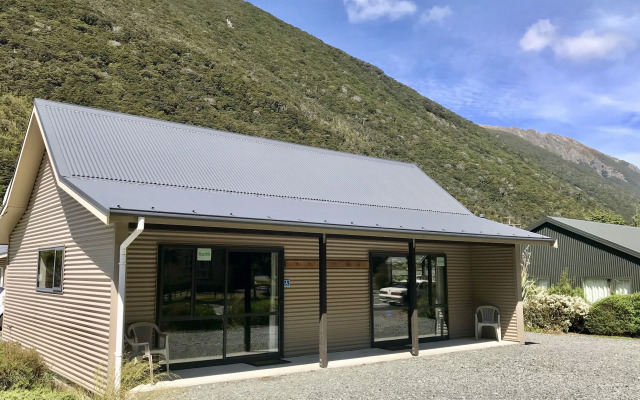 Arthurs Pass Motel and Lodge