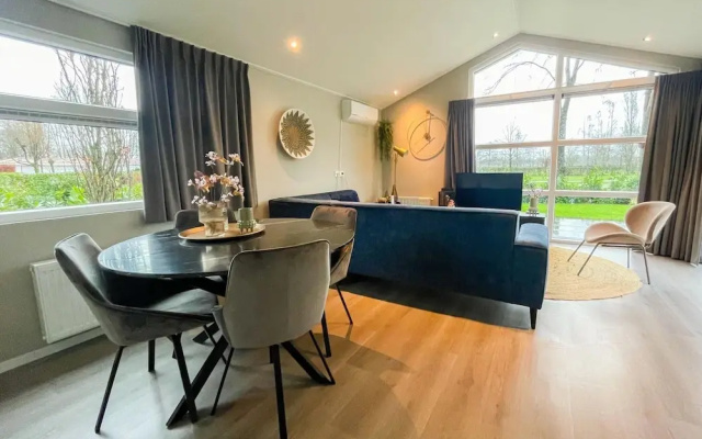 Beautiful Chalet With Airco, in a Holiday Park