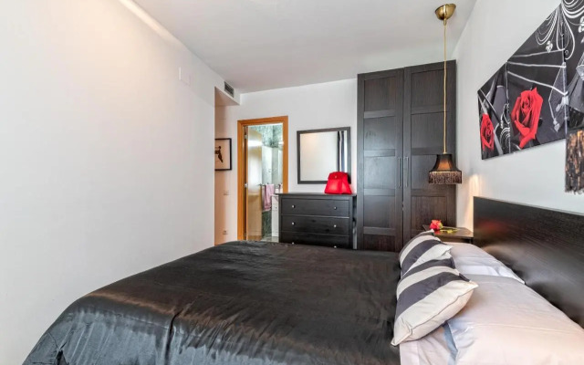 Cálido apartamento con piscina en Barcelona