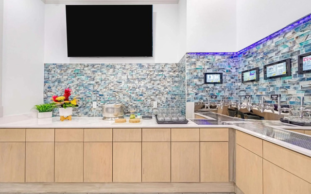 Homewood Suites by Hilton East Rutherford - Meadowlands