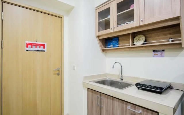 New Furnished and Comfy 2BR at Meikarta Apartment