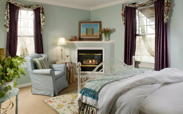 Hampton Terrace Inn