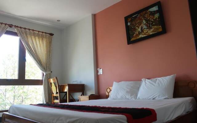 Hoa Binh Hotel