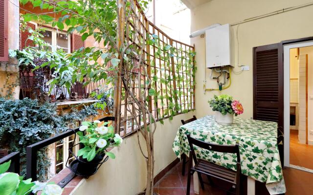 Rm-h501-banu21a2 - Navona Charme