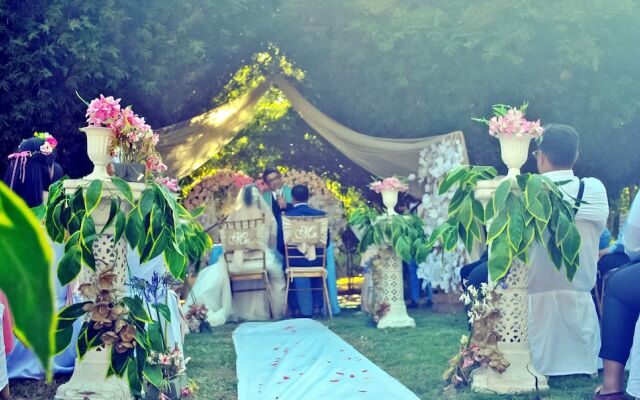 Loria Hotel Tagaytay