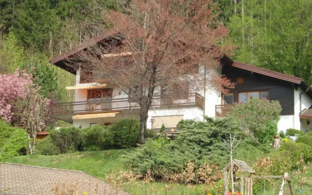 Haus Margrit Ferienwohnung in Sonnenlage