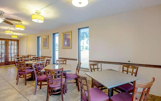 Best Western Suwannee River Inn