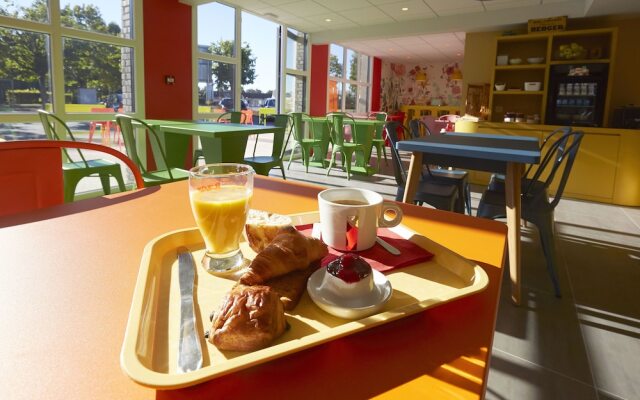 Coto Hotel