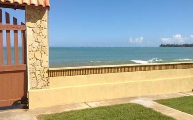 Yunque Mar Beach Hotel