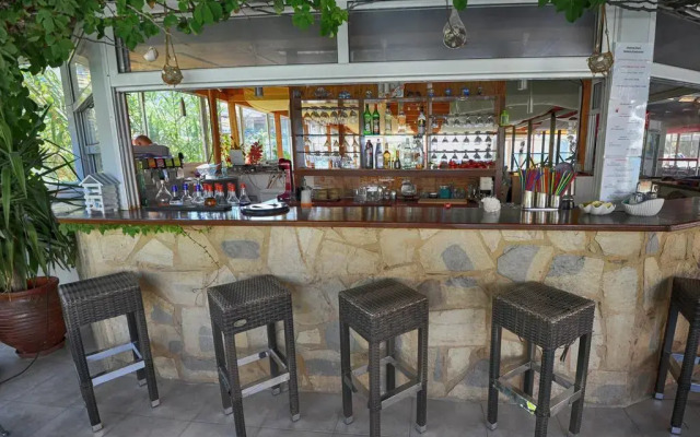 Fragiskos Hotel