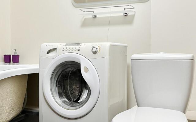 Династия на Ярыгинской набережной, 5