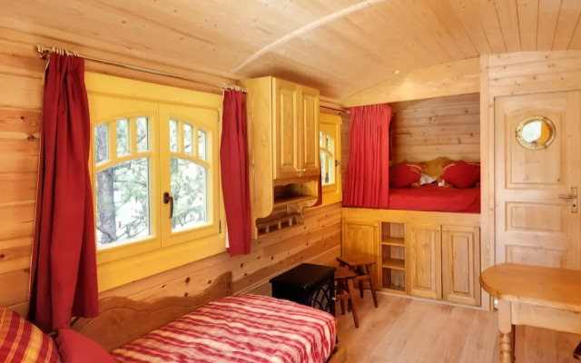 DéfiPlanet' à Dienné - Hébergements insolites