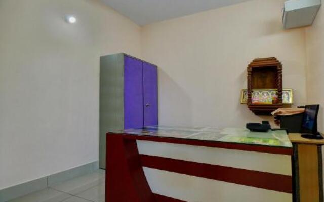 OYO 19110 Annapoorna Residency