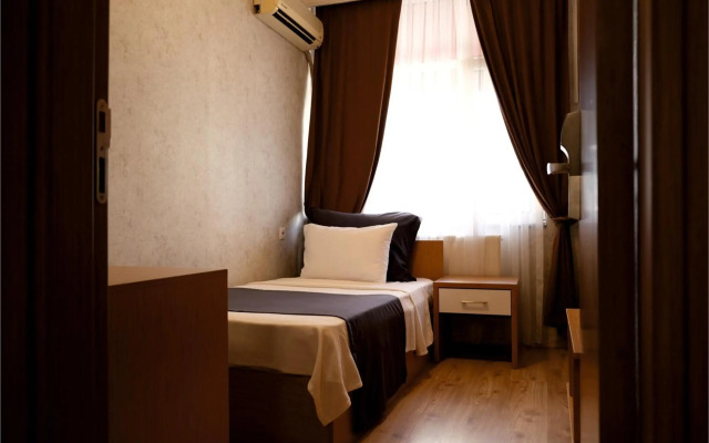 Rhisos otel