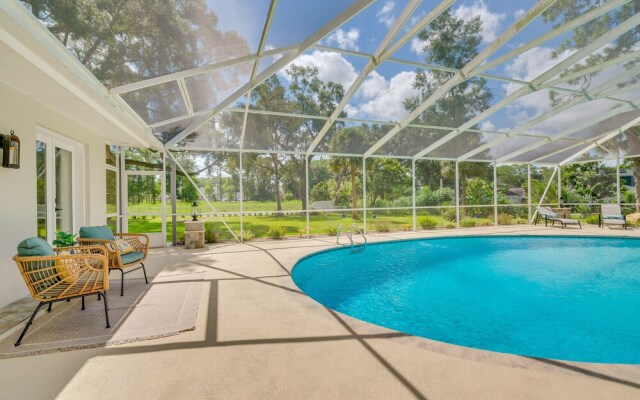 Cozy Ocala Retreat w/ Pool, Screened Lanai!