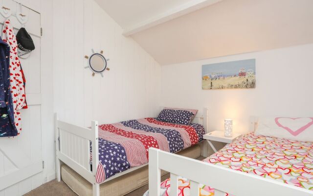 Cartref Lodge
