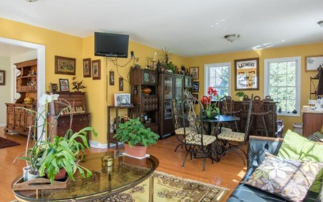 Inn of Treasured Memories