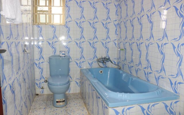 Emrosy Hotels And Suites