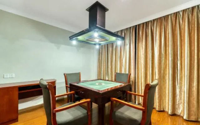 Huihe Hotel (Shaoxing Passenger Transport Center Lu Xun Hometown)