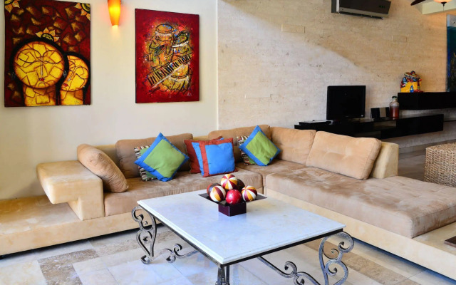 Residencia El Faro by Rentals Your Way