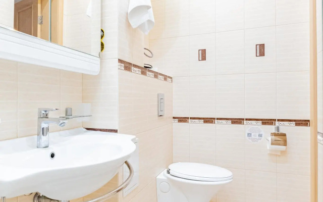 Апартаменты Петровские на улице Карташова 3