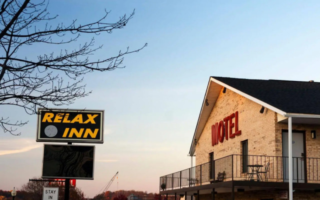 Relax Inn Motel