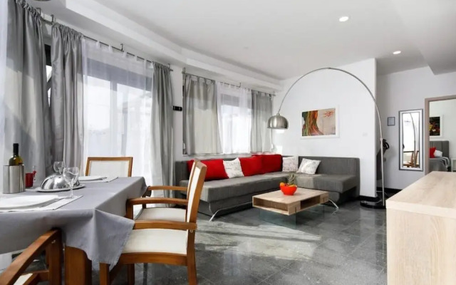 Nice Beach Apartments for 3 Adults