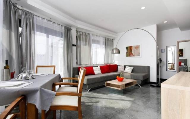 Nice Beach Apartments for 3 Adults