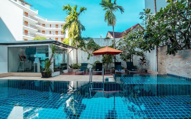 eastin hotel