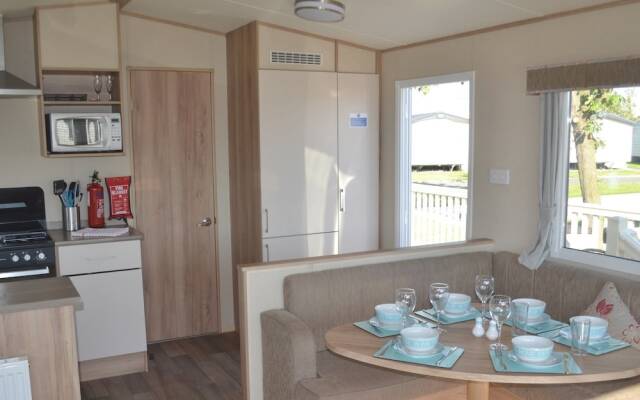 FL Woodlands 136 - Caravan Park