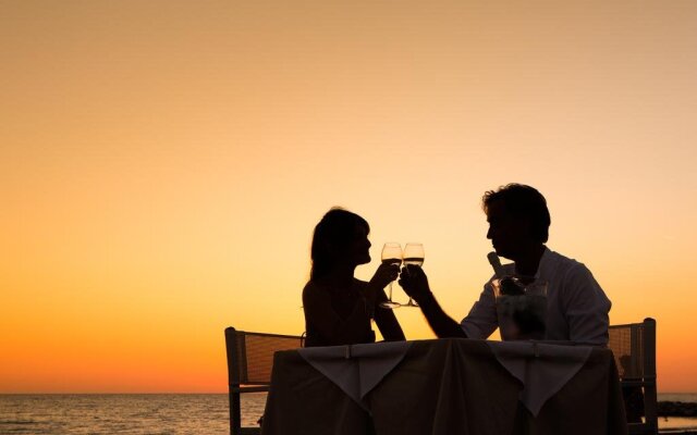 Stella Marina Hotel & Residence