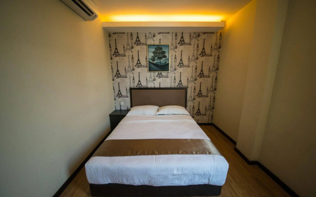 OYO 1214 Oro Hotel
