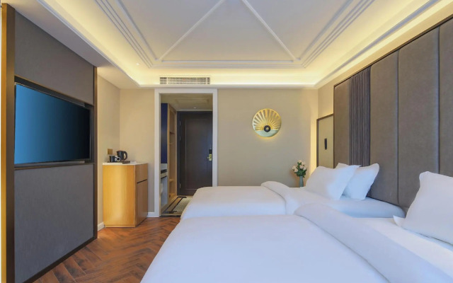 Metropolo Hotels  Nanjing Zhongshanling Scenic Area Qilinmen Metro Station Branch
