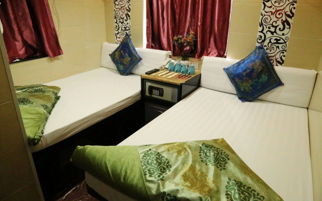 Russian Hostel