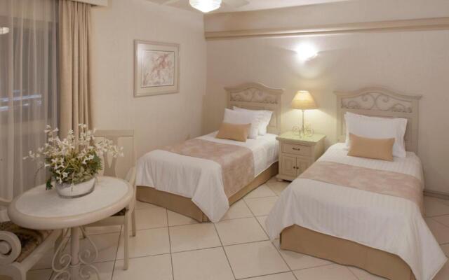 Hotel & Suites Quinta Magna